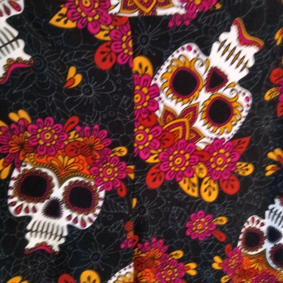Terra & Sky Full Length Sueded Leggings Skull Flower Crown Print Size Plus 2X - Picture 4 of 9